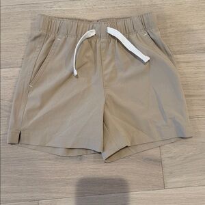 Primary StayCool stretch gym short Sz 3